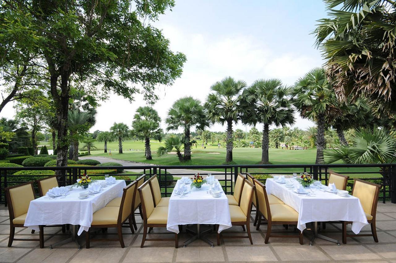 Maison d'hôtes Suwan Golf & Country Club à Nakhon Chai Si Extérieur photo